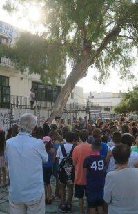 Μητρόπολη Σύρου: Αγιασμός σε Δημοτικά, Γυμνάσια και Λύκεια από Δωρόθεο