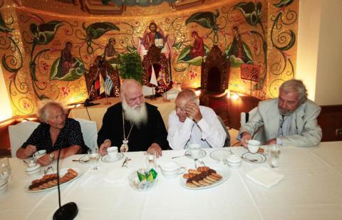 Ο Αρχιεπίσκοπος συναντήθηκε με παλαιούς συμφοιτητές του