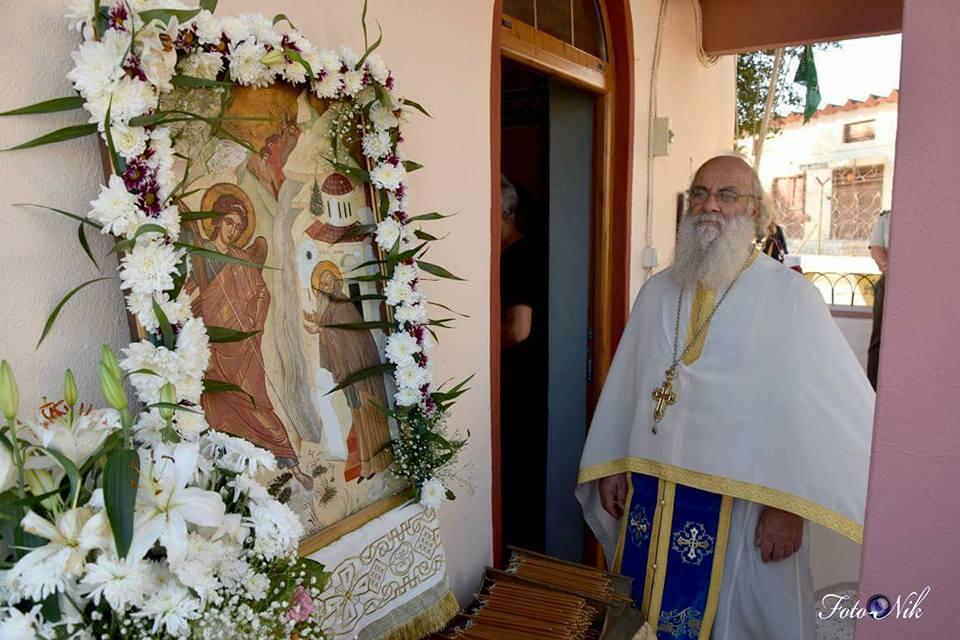 Θεία λειτουργία στο υπέροχο εξωκκλήσι του εν Χώναις θαύματος του Αρχαγγέλου Μιχαήλ στο στρατόπεδο του Μανταμάδου