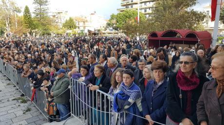 Κοσμοπλημμύρα στην Πάτρα για τον Πολιούχο Άγιο Ανδρέα-Μεγαλόσταυρος στον πρόεδρο της Δημοκρατίας