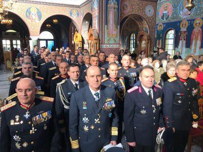 Μητρόπολη Λαρίσης: Λαμπρή Εορτή των Ενόπλων Δυνάμεων στον Άγιο Αχίλλιο