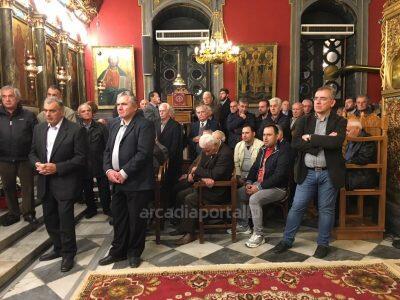 Πλήθος πιστών στο Μέγα Εσπερινό Παμμεγίστων Ταξιαρχών στη Τρίπολη 