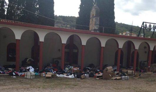 Μάνδρα: Εικόνες ντροπής έξω από την Αγία Αικατερίνη