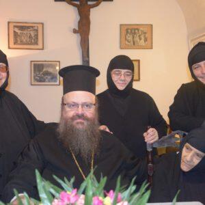 Ξεχωριστή Θεία Λείτουργία στη γυναικεία Κοινοβιακή Ιερά Μονή Παναγίας Φανερωμένης