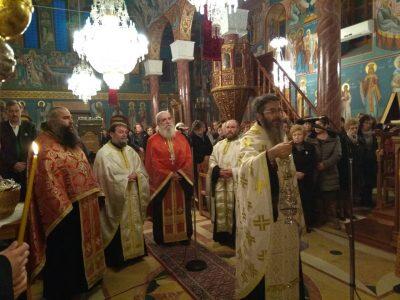 Μεγαλοπρεπώς τιμήθηκε η μνήμη του Αγίου Χαραλάμπους στον Ιερό Ναό του στην Νίκαια