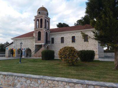 Μεγαλοπρεπώς τιμήθηκε η μνήμη του Αγίου Χαραλάμπους στον Ιερό Ναό του στην Νίκαια