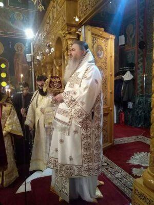 Δισαρχιερατική Θεία Λειτουργία στο Ηράκλειο Αττικής