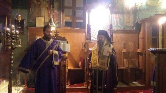 Λευκάδα: Αρχιερατική Θεία Λειτουργία των Προηγιασμένων Τιμίων Δώρων στον Ναό Αγίου Νικολάου Χαραδιατίκων
