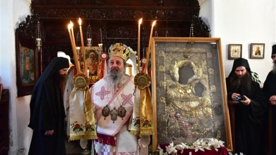 Άγιο Όρος: Ιερά Πανήγυρις στην Ιερά Σταυροπηγιακή Μονή των Ιβήρων