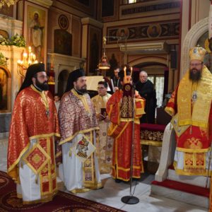 Άγιος Γεώργιος: Θεία Λειτουργία στον Μητροπολιτικό Ναό Ελευσίνος
