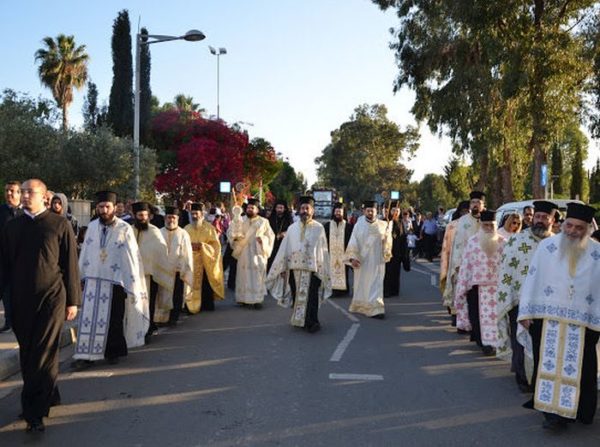 Η Κύπρος υποδεχθηκε τη θαυματουργή εικόνα της Παναγίας «Βουρλιωτίσσης»