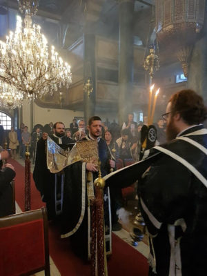 Φανάρι: Η Αποκαθήλωση στον Πατριαρχικό Ναό του Αγίου Γεωργίου