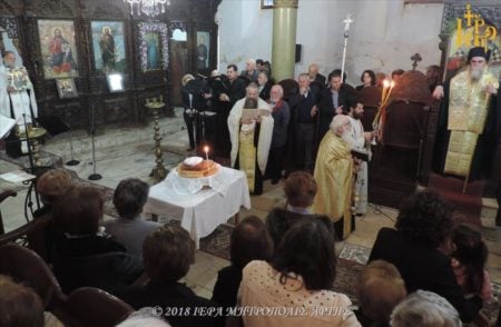Άρτα: Πανηγυρικός Εσπερινός Αγίων Αυταδέλφων Θεοχάρους και Αποστόλου