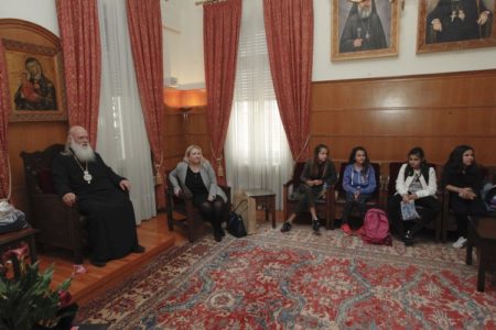 Τριάντα μαθητές του δημοτικού επισκέφθηκαν τον Αρχιεπίσκοπο