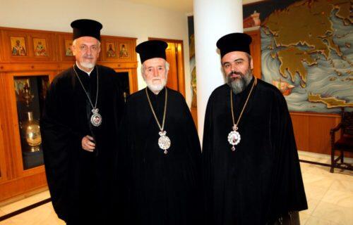 Στον Αρχιεπίσκοπο επιτροπή του Οικουμενικού Πατριαρχείου για το Ουκρανικό εκκλησιαστικό ζήτημα 