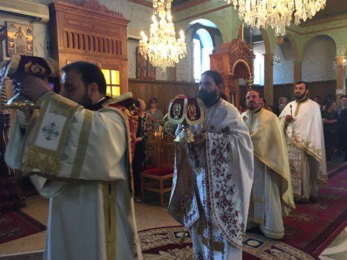 Δισαρχιερατική Πανηγυρική Θεία Λειτουργία στον εορτάζοντα Ενοριακό Ναό Αγίας Τριάδος Καλάμου