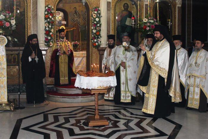 Καρδίτσα: Με λαμπρότητα τιμάται η Εορτή των Αγίων Κωνσταντίνου και Ελένης