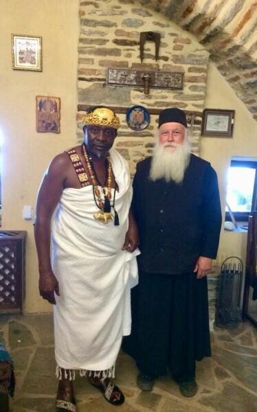 Άγιο Όρος: Αφρικανός βασιλιάς βαπτίστηκε Χριστιανός - Συγκινητικές στιγμές