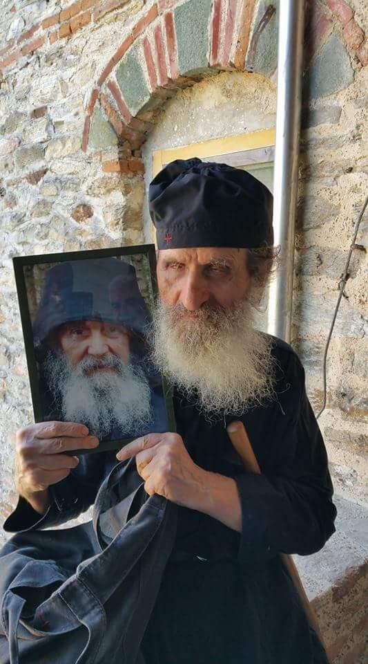 Πατήρ Ισίδωρος ο τυφλός, ένα σημείο φωτεινής αναφοράς για το σημερινό Άγιο Όρος