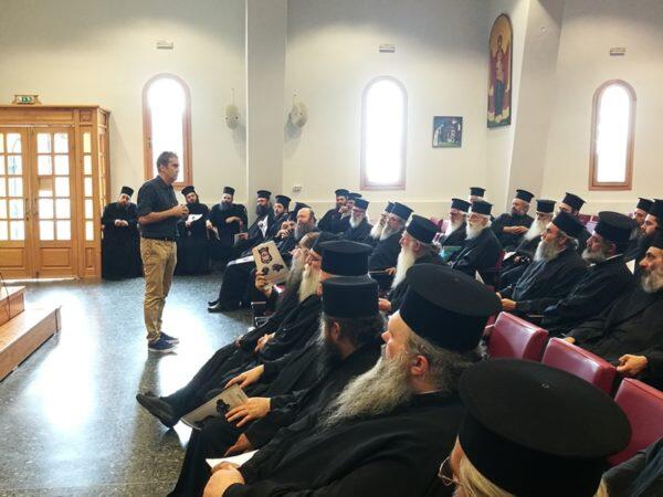 Κληρικοί Εδέσσης: Η Μακεδονία δεν πωλείται - Ψήφισμα