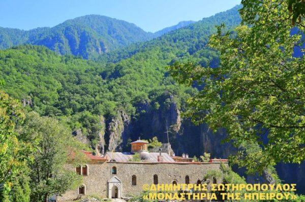 Άγιος Παΐσιος: Εκεί μόνασε για 4 χρόνια - Οδοιπορικό στην Ιερά Μονή Στομίου Κόνιτσας