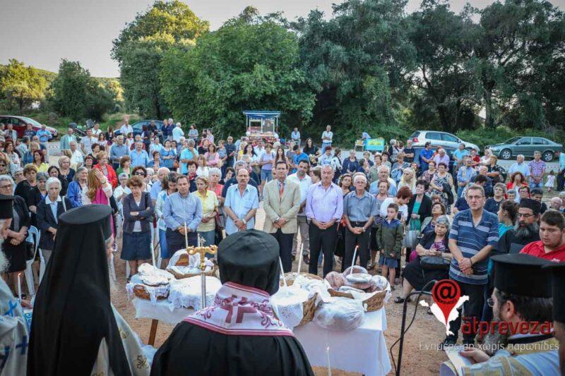 Πρέβεζα: Σε κλίμα συγκίνησης τα θυρανοίξια του νέου Ιερού Ναού των Αγίων Αποστόλων