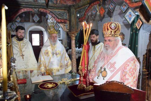 Μύκονος: Μνημόσυνο Μακαριστού Αρχιεπισκόπου Χριστοδούλου