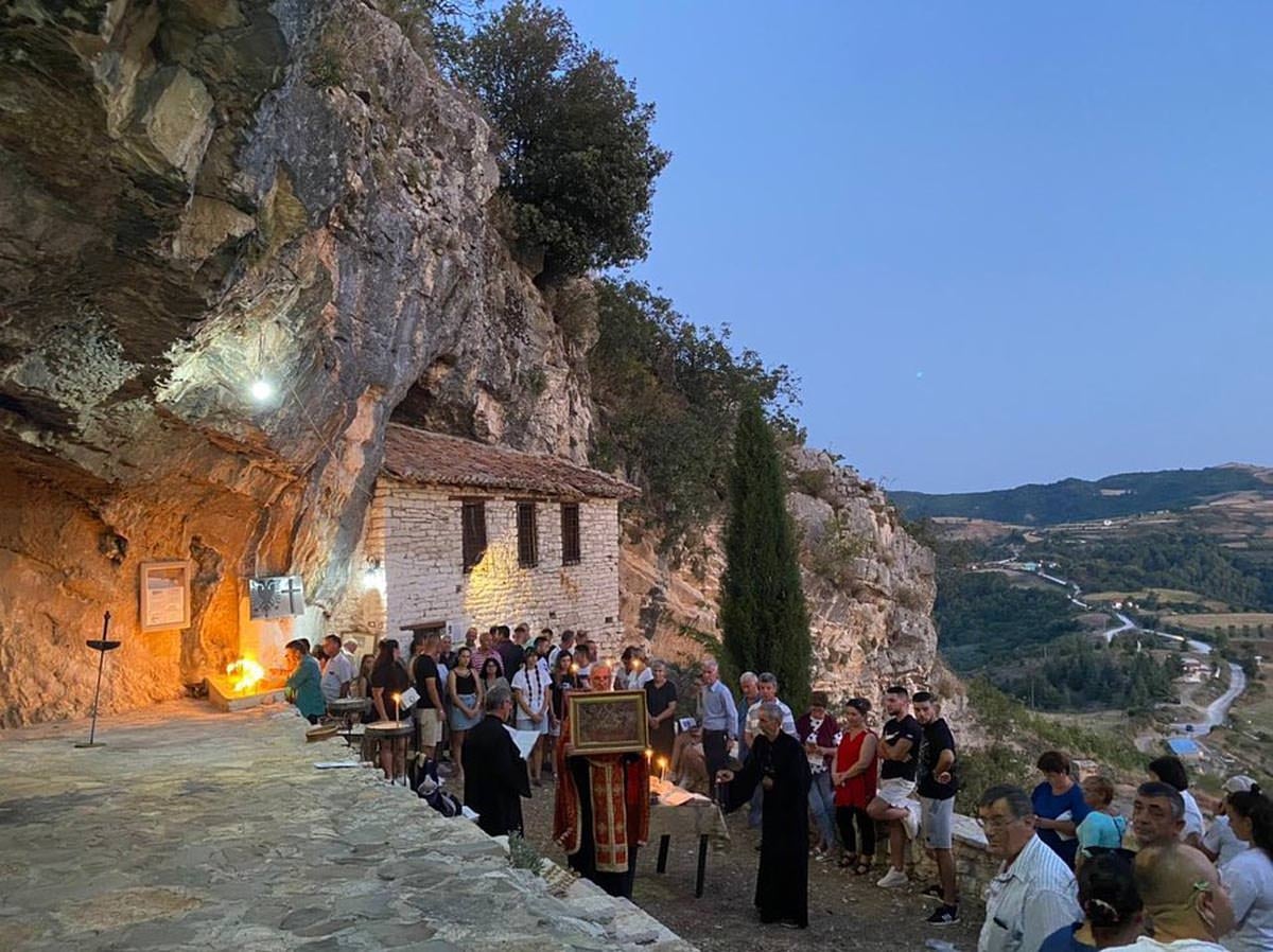 Κοίμηση της Θεοτόκου Εκκλησία της Αλβανίας
