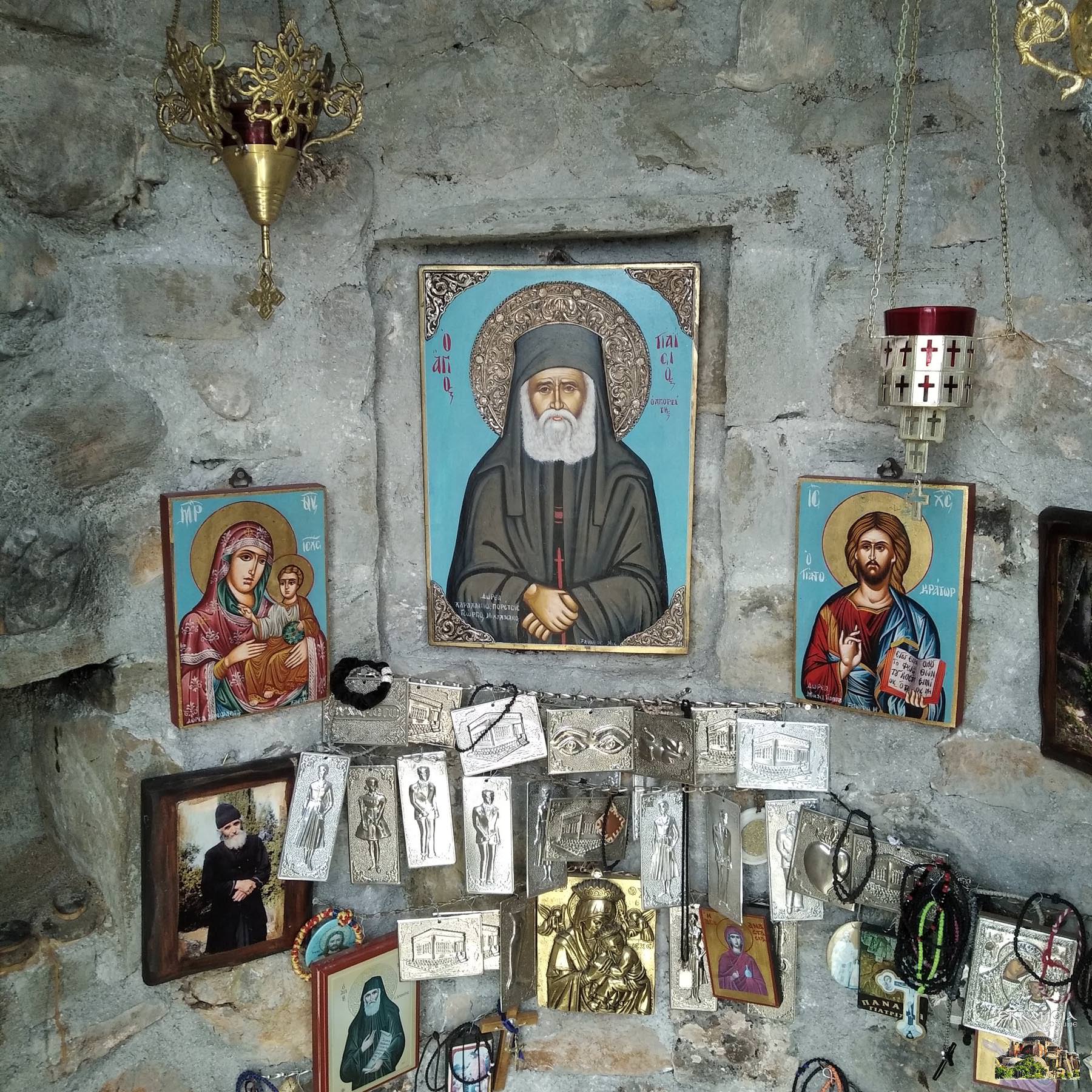 Δεντροκκλησιά Οσίου Παϊσίου στην Κόνιτσα