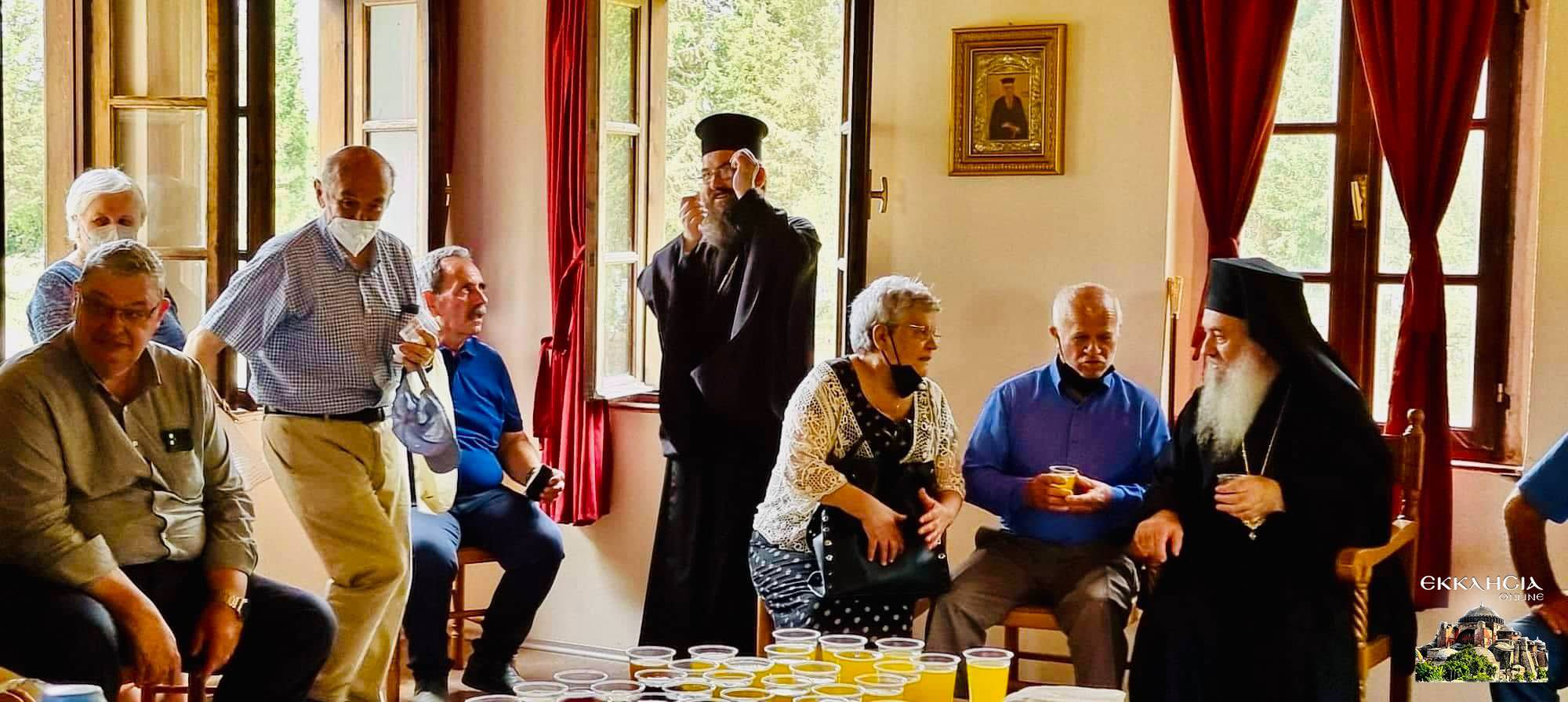 Προσκυνητές από την Ήπειρο στο Μοναστήρι του Αγίου Κοσμά