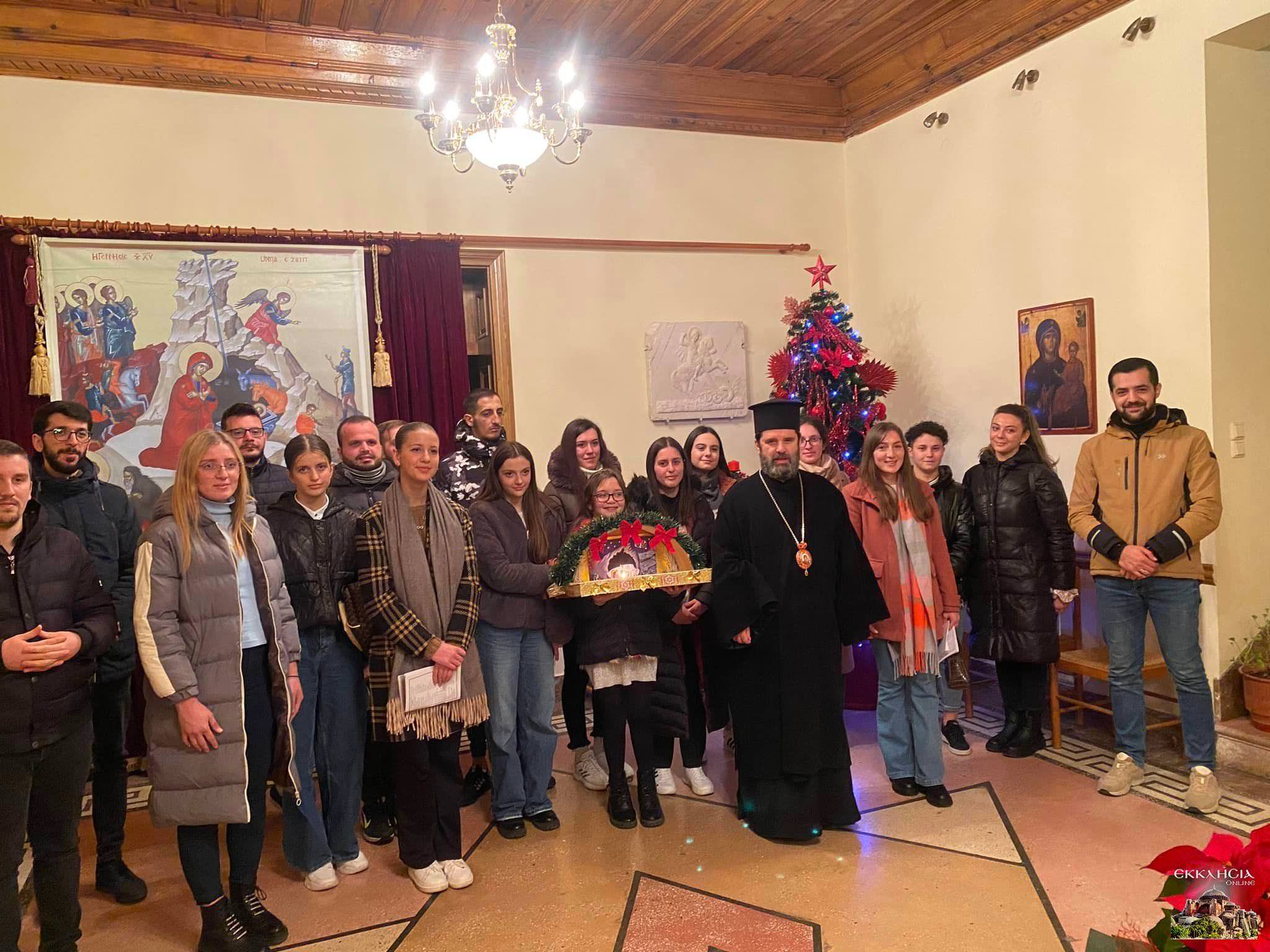 krstgn-koritsas-alv Σήμαναν οι καμπάνες των Χριστουγέννων στην Αλβανία