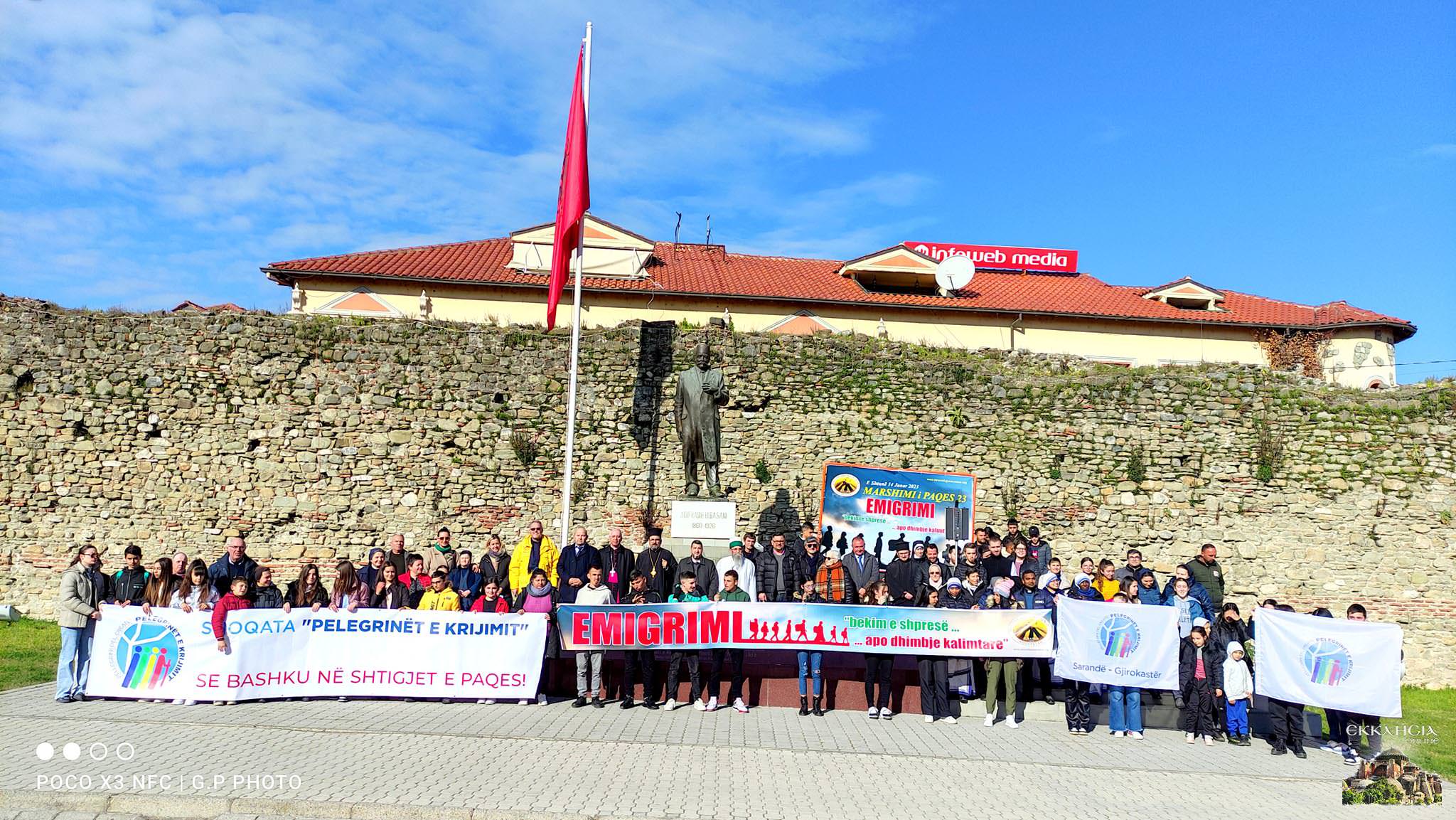 Πορεία ειρήνης μετανάστες Αλβανία