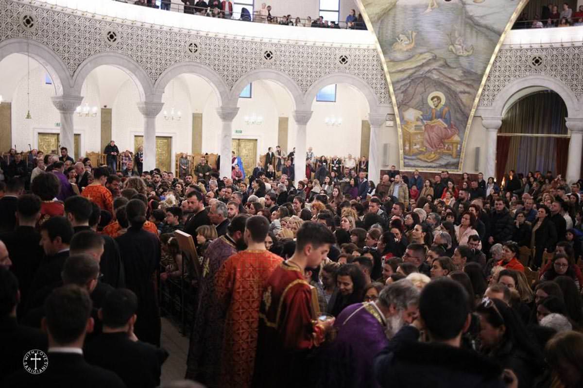 Μεγάλη Εβδομάδα Αρχιεπισκοπή Αλβανίας Τίρανα