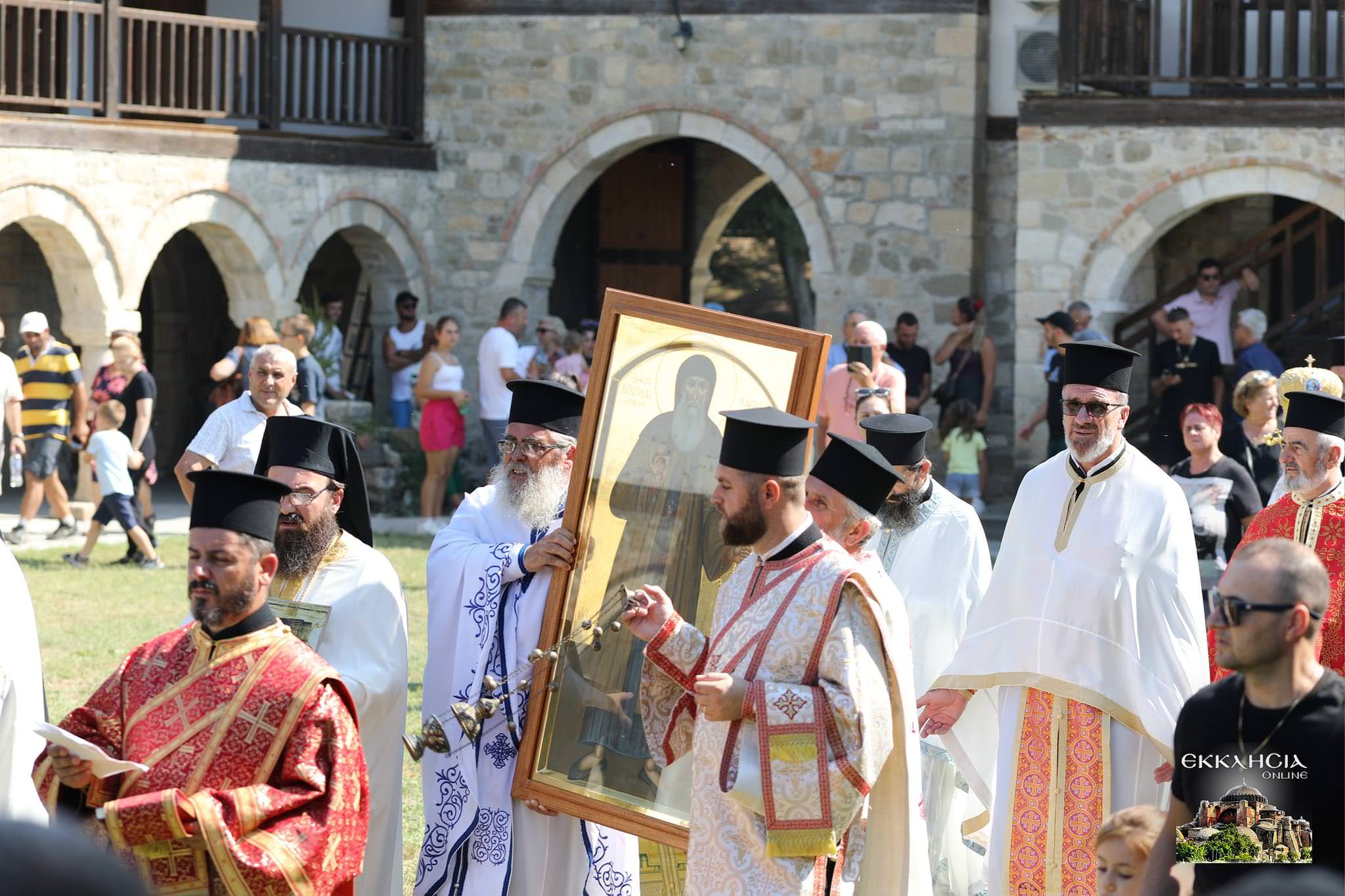 Λιτανεία στο Κολικόντασι Αλβανίας του αγίου Κοσμά 2024