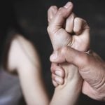 Ενδοοικογενειακή βία