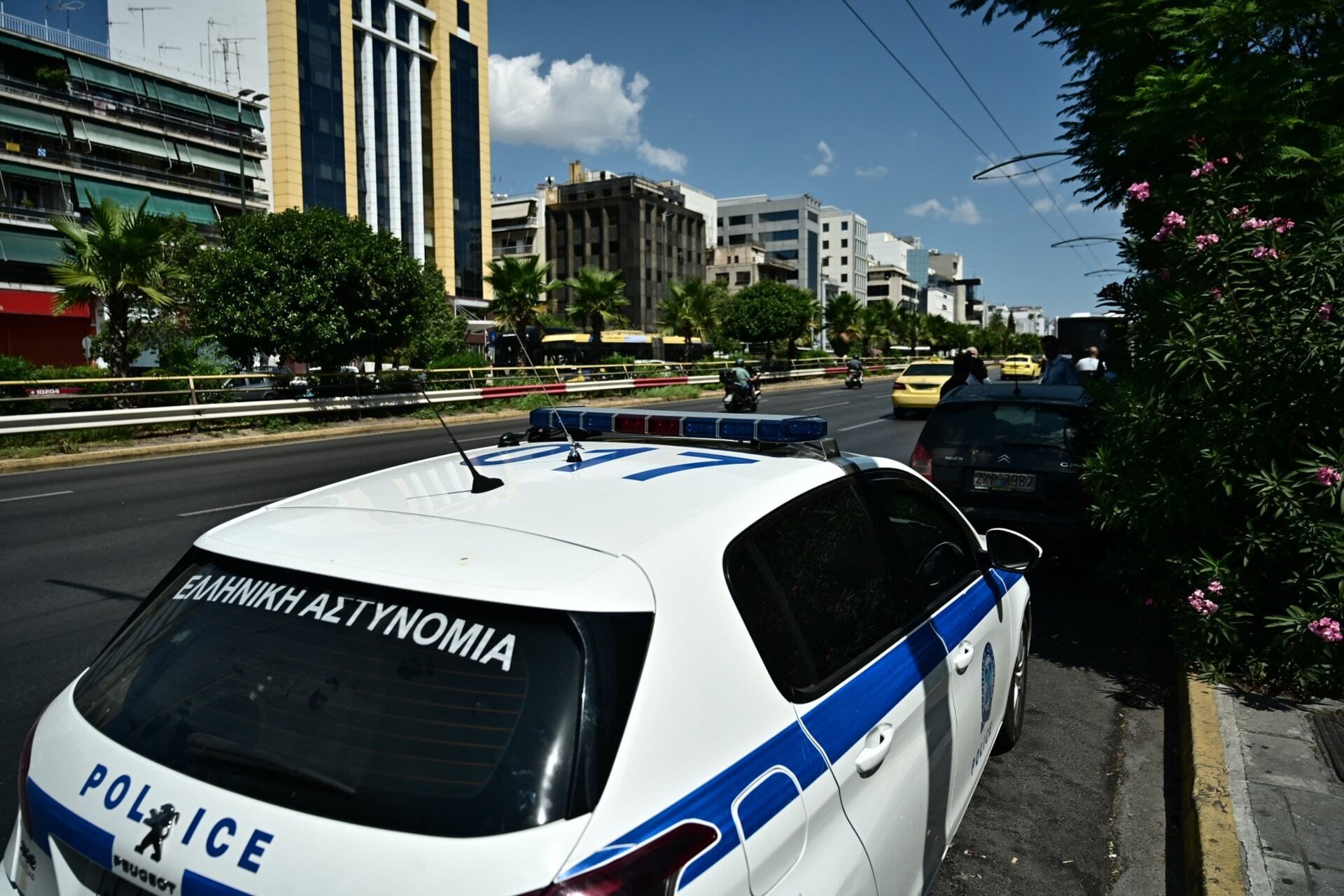 Νέος Κόσμος Αστυνομία