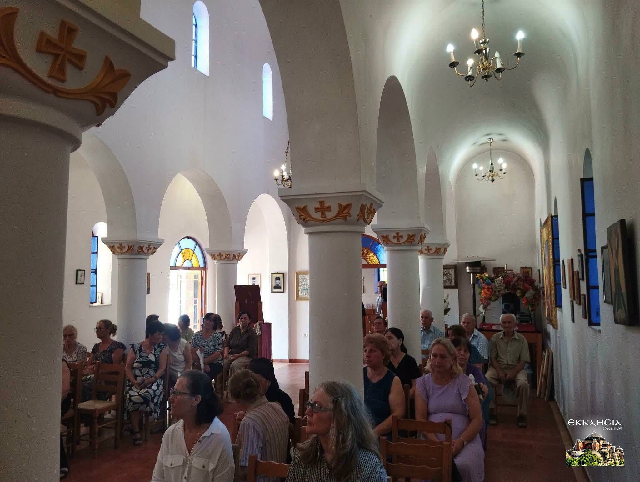 Μητροπολίτης Βερατίου Άστειος στο Σβερνέτς Αυλώνας