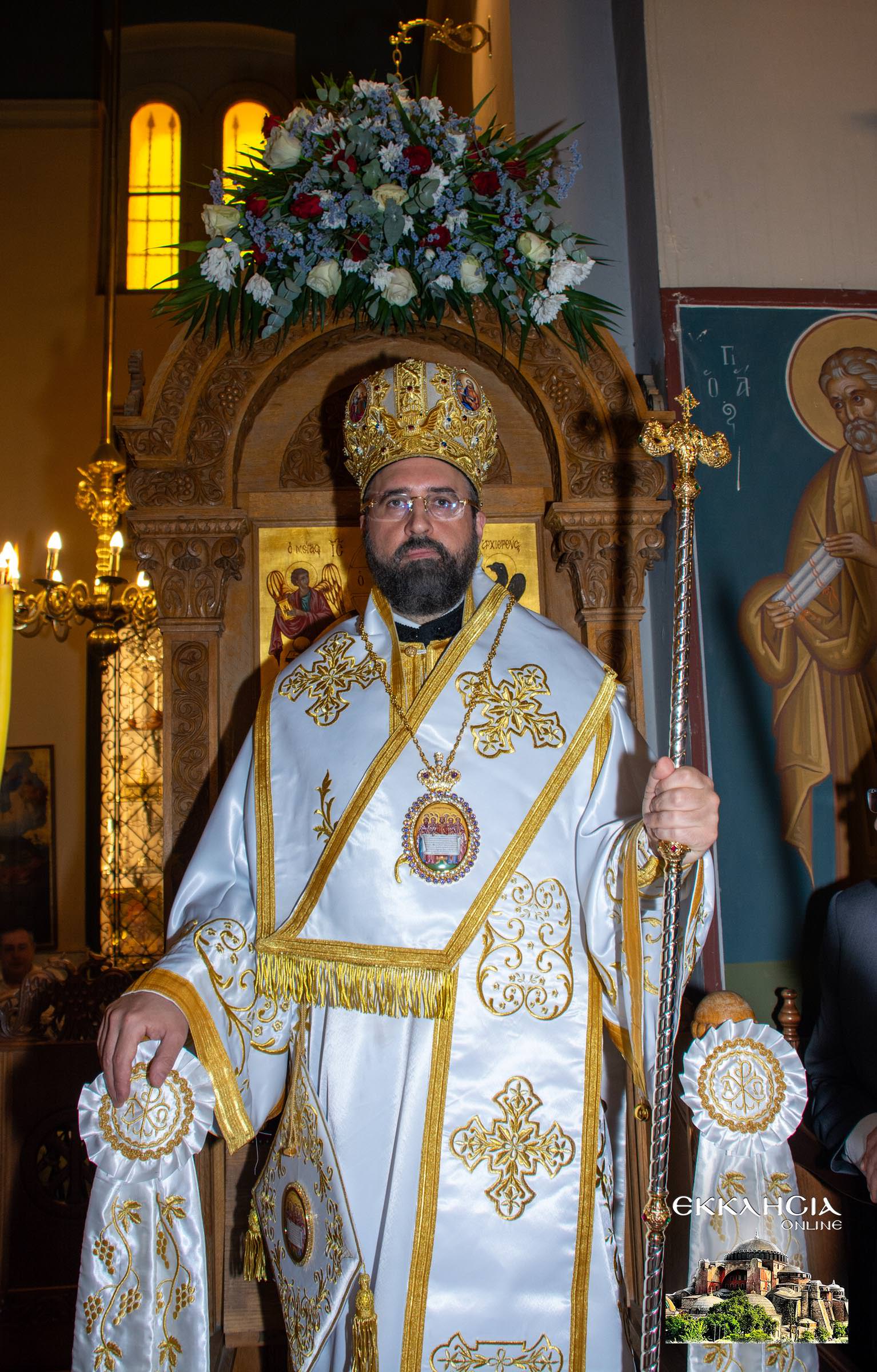 Επίσκοπος Ανδίδων Ισίδωρος στον Ιστορικό Ιερό Ναό Μεταμορφώσεως Σωτήρος στην Πλάκα