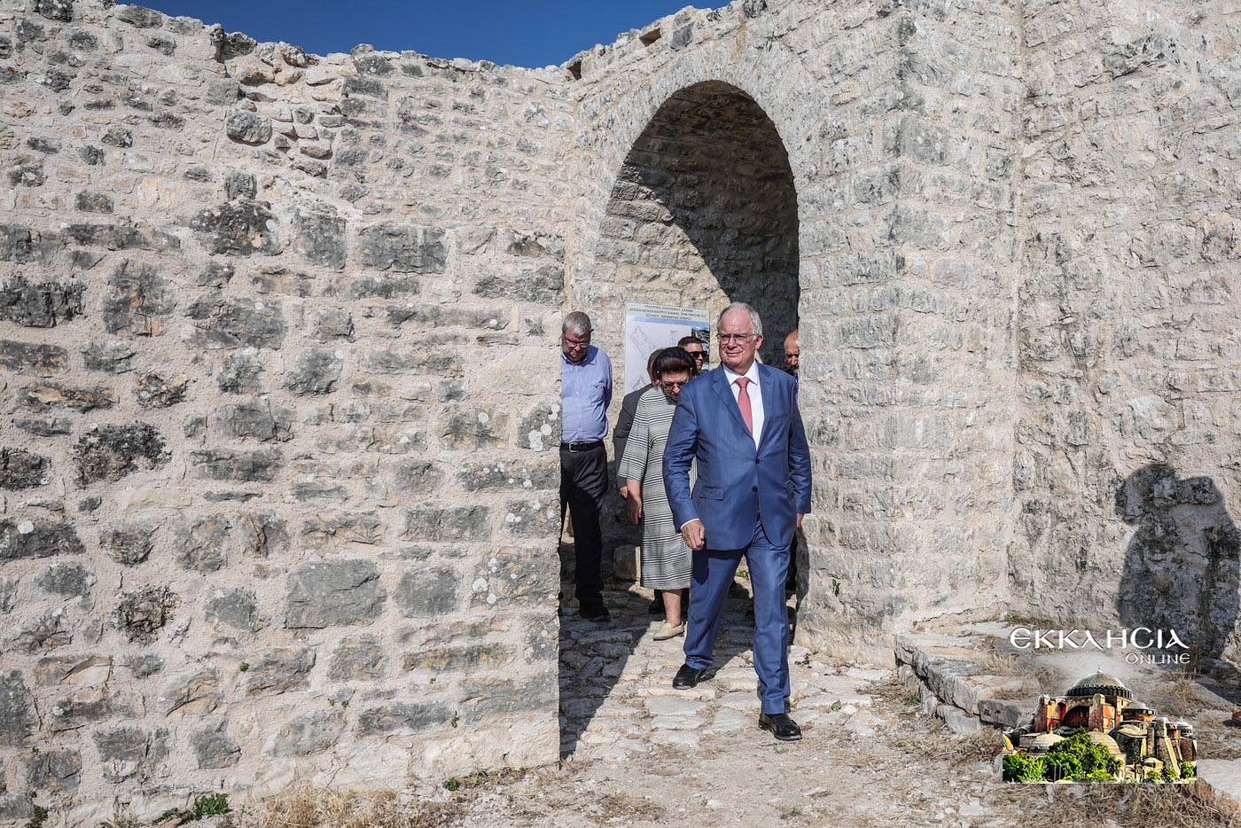 Τασούλας στο Κάστρο της Κιάφας