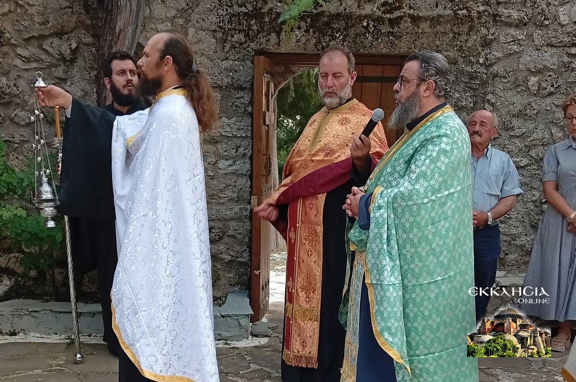Μονή Στούπαινας